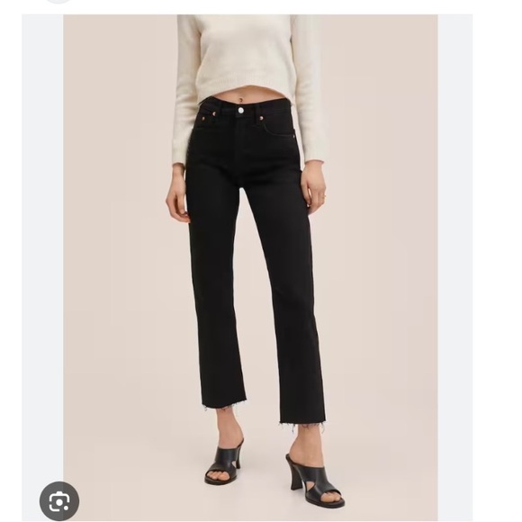 Like New MNG Havana Size 6 Cotton Raw Hem Jeans Black Straight High Waist Crop - Picture 1 of 10